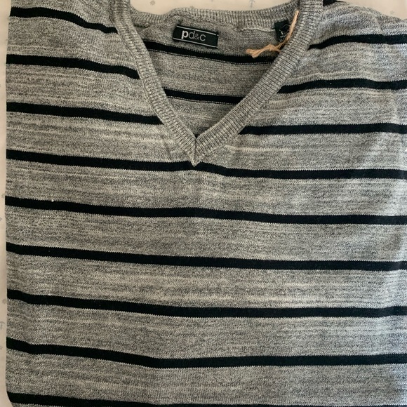 Sweater PD&C - Picture 2 of 6